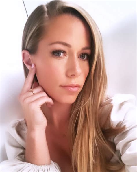 kendra hot|Kendra Wilkinson (@kendrawilkinson) • Instagram photos and .